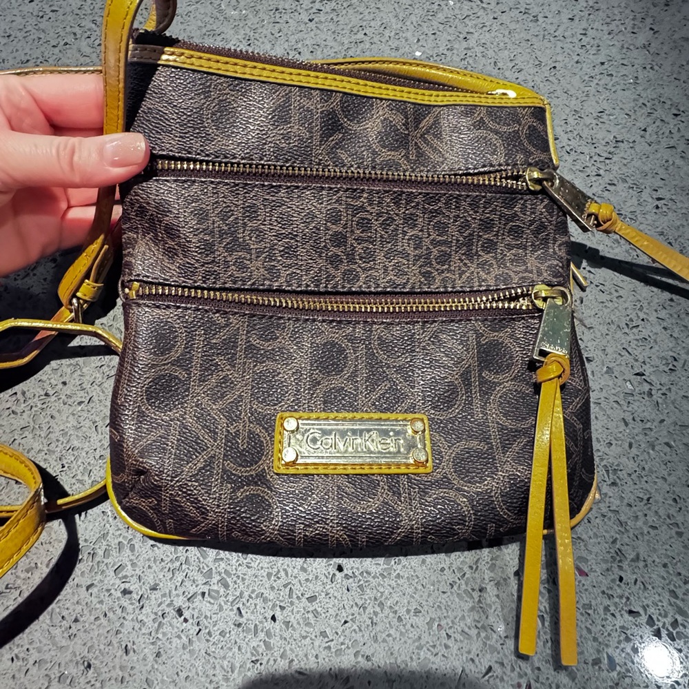 Calvin Klein Brown Monogram Crossbody with Yellow Trim - Picture 1 of 8